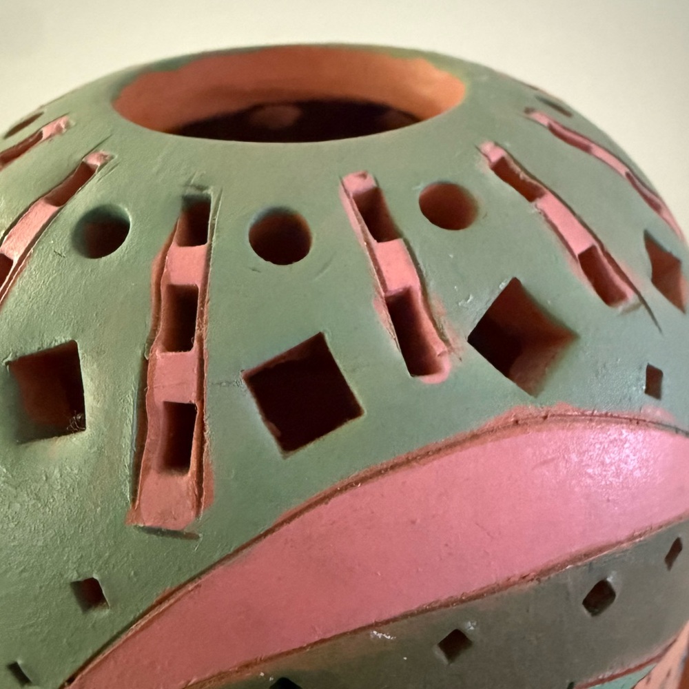 Fairy Lamp Terracotta With Decorative Fish Design. - Picture 9 of 9